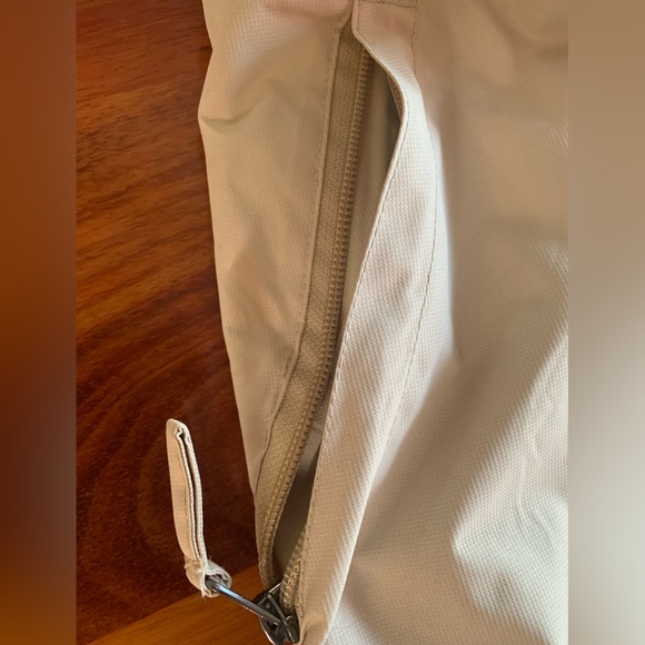 NWOT HISEA Beige and Blue Insulated Ski Snow Pants Size M Short - Picture 6 of 10